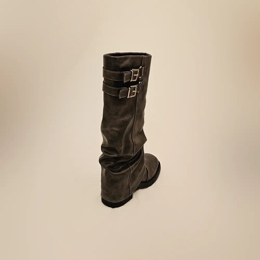 Bota Lunari